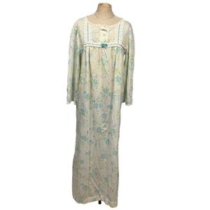 Vtg Barbizon M Lace Blue Ivory Floral Nightgown Long Cottage Prairie Granny Soft